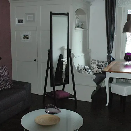 Daire Ferienwohnung Am See Brienz (Bern)
